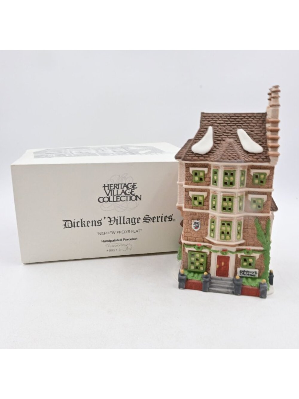 Department 56 Dickens Village Nephew Fred's Flat 5557-3 Christmas House W/Box